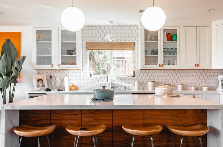 A mid-century modern style kitchen in an Airbnb