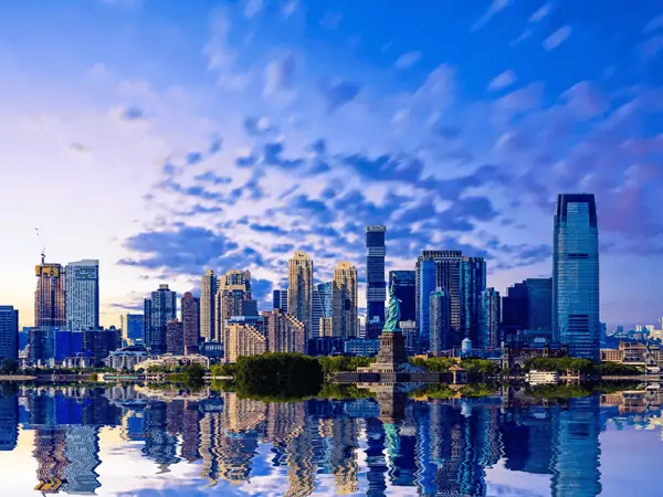 A picture of New York looking across from New Jersey